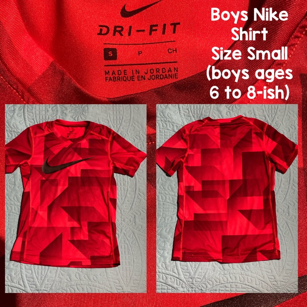 Boys Nike Shirt - small